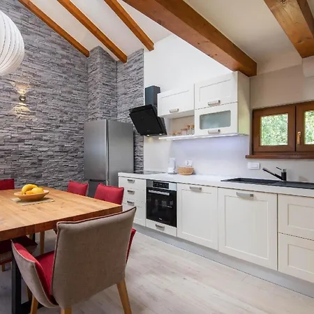 Ferienhaus Fuer 4 Personen Ca 85 Qm In Orebic, Dalmatien Sueddalmatien