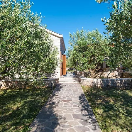 Ferienhaus Fuer 4 Personen Ca 85 Qm In Orebic, Dalmatien Sueddalmatien Orebić