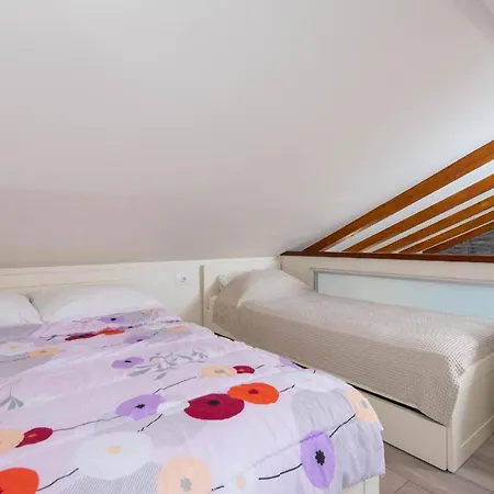 Ferienhaus Ferienhaus Fuer 4 Personen Ca 85 Qm In Orebic, Dalmatien Sueddalmatien *