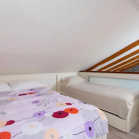 Ferienhaus Ferienhaus Fuer 4 Personen Ca 85 Qm In Orebic, Dalmatien Sueddalmatien