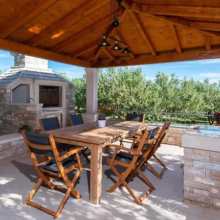 Ferienhaus Fuer 4 Personen Ca 85 Qm In Orebic, Dalmatien Sueddalmatien * Orebić