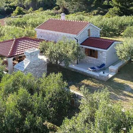 Ferienhaus Fuer 4 Personen Ca 85 Qm In Orebic, Dalmatien Sueddalmatien Ferienhaus *